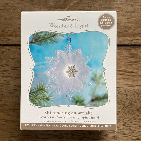Hallmark Wonder And Light Shimmering Snowflake Ornament Magic Cord 2010 NWT - Picture 1 of 5